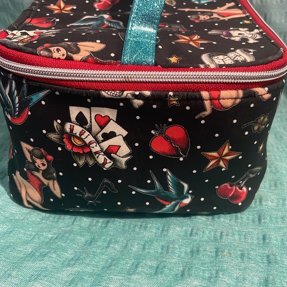 Handmade Rockabilly Make up Case - Picture 5 of 11